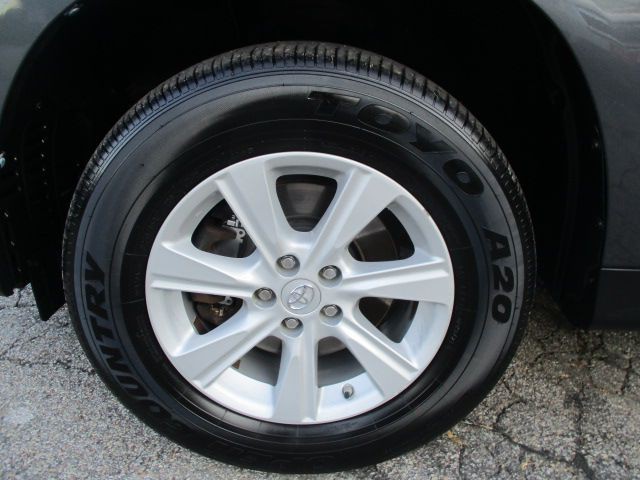 2013 Toyota Highlander Image 23