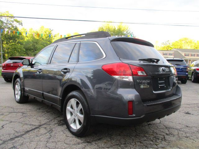 2014 Subaru Outback Image 4