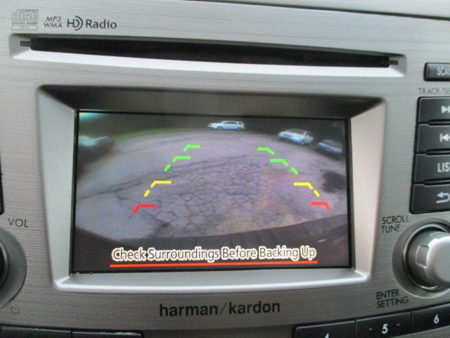 2014 Subaru Outback Image 10