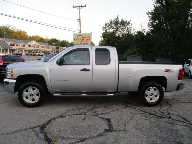 2013 Chevrolet Silverado 1500 Image 3