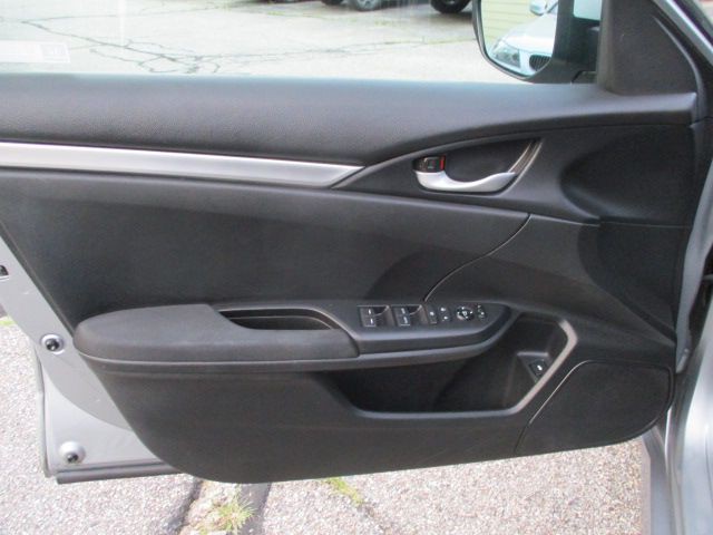 2019 Honda Civic Image 13