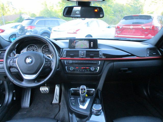 2015 BMW 3 Series Image 8