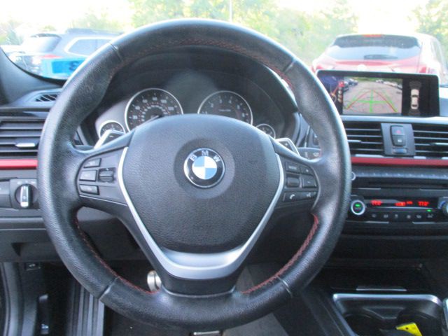 2015 BMW 3 Series Image 10