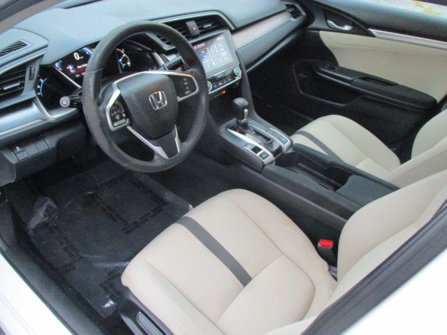 2016 Honda Civic Image 13