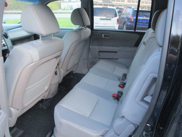 2015 Honda Pilot Image 8