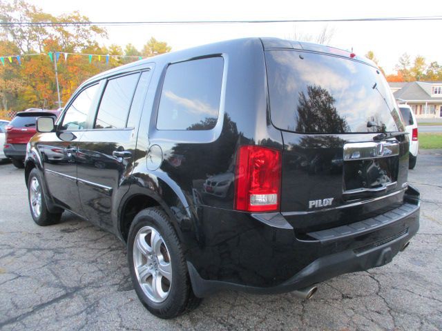2015 Honda Pilot Image 15