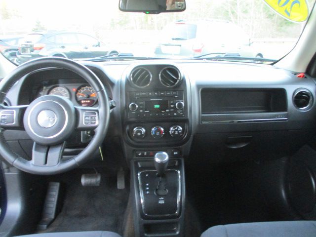 2016 Jeep Patriot Image 8