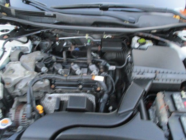 2013 Nissan Altima Image 21