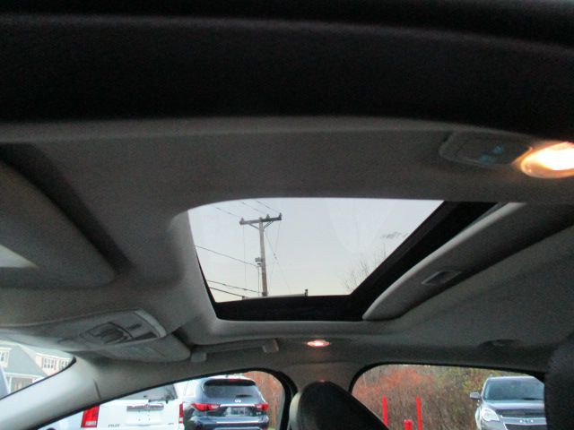 2014 Ford Focus Image 15