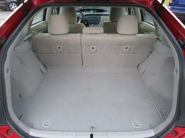 2011 Toyota Prius Image 17
