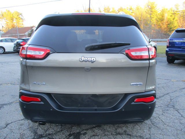 2016 Jeep Cherokee Image 5