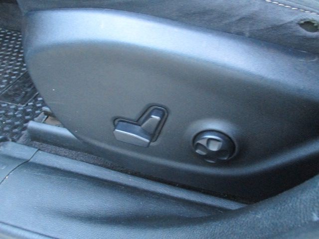 2016 Jeep Cherokee Image 17