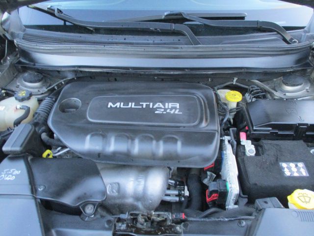 2016 Jeep Cherokee Image 25