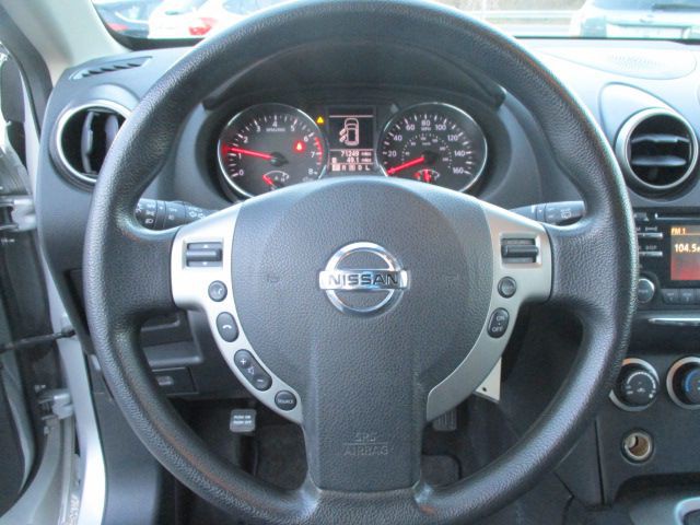 2013 Nissan Rogue Image 9