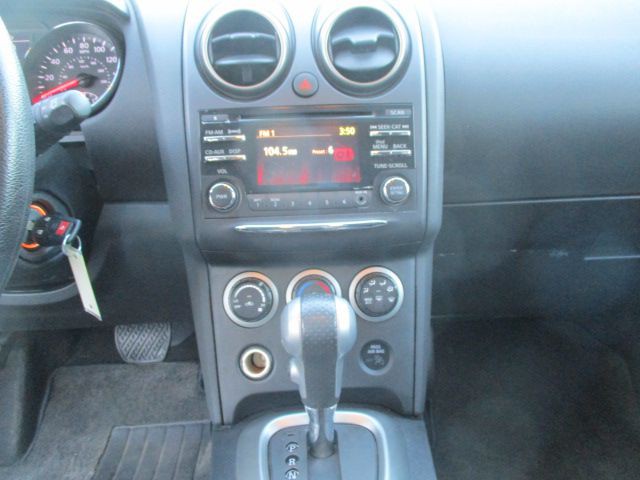 2013 Nissan Rogue Image 10