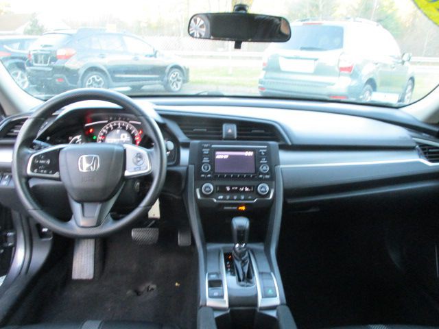 2018 Honda Civic Image 8