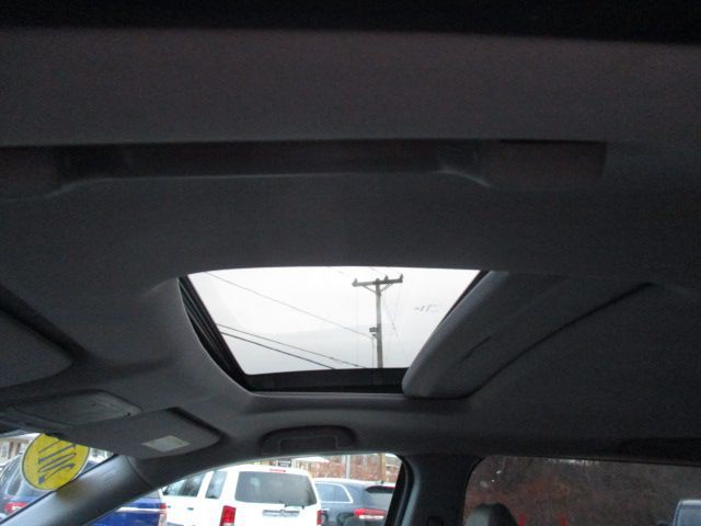 2017 Honda Pilot Image 16