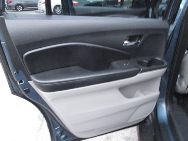 2017 Honda Pilot Image 22