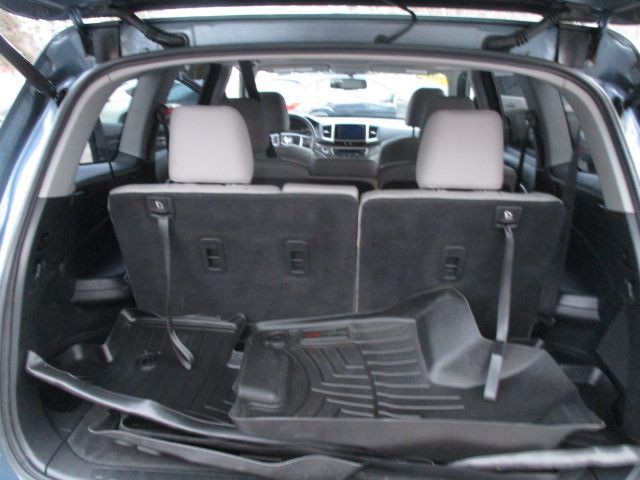 2017 Honda Pilot Image 24