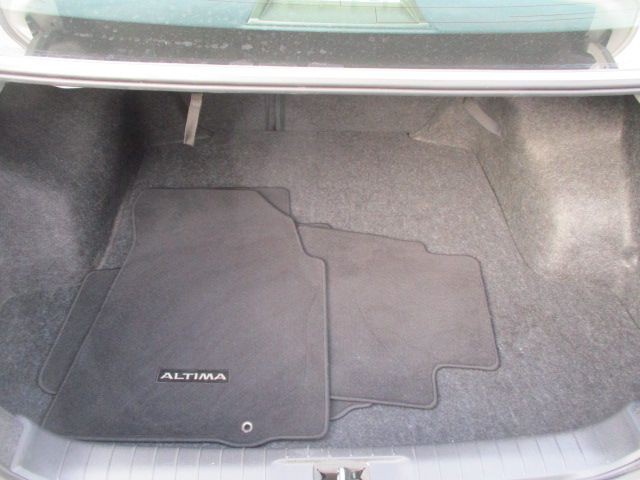2013 Nissan Altima Image 19