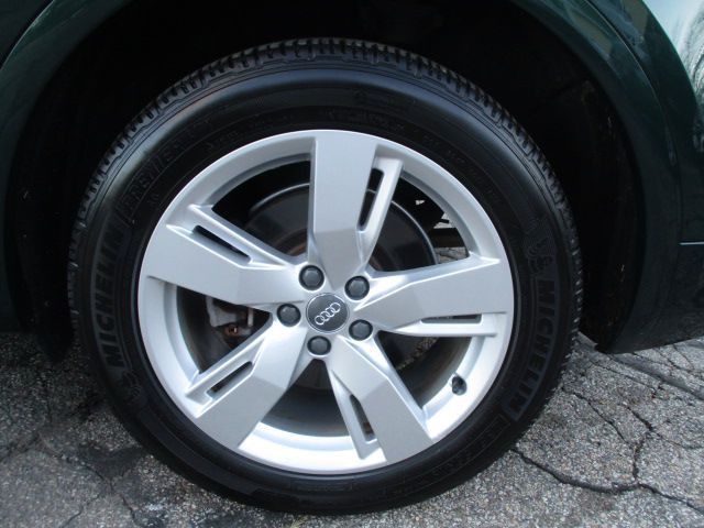 2018 Audi Q5 Image 26