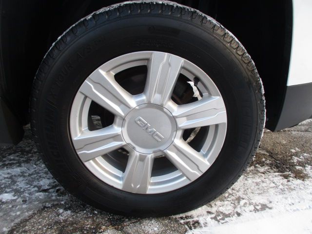 2015 GMC Terrain Image 24