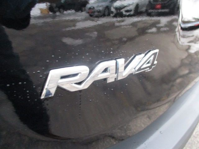 2015 Toyota Rav4 Image 17
