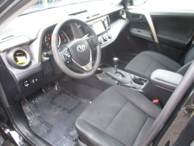 2015 Toyota Rav4 Image 13