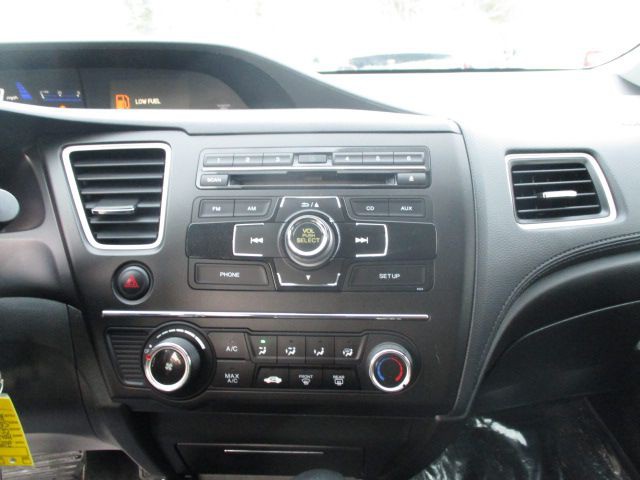 2015 Honda Civic Image 9
