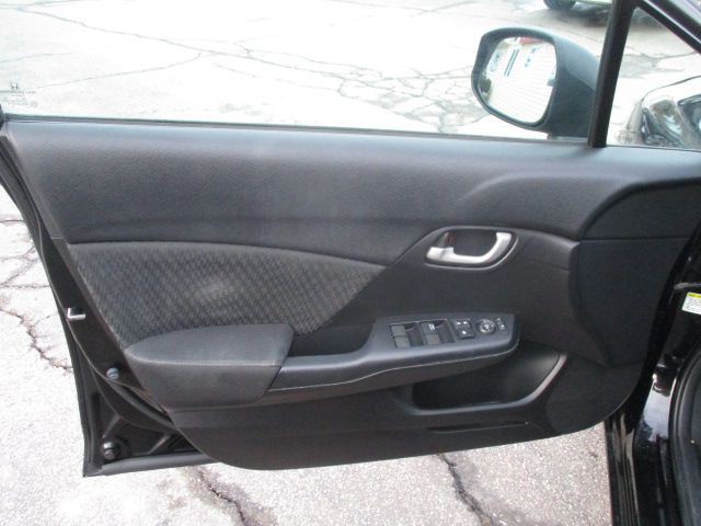 2015 Honda Civic Image 14