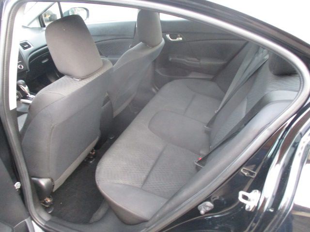 2015 Honda Civic Image 16