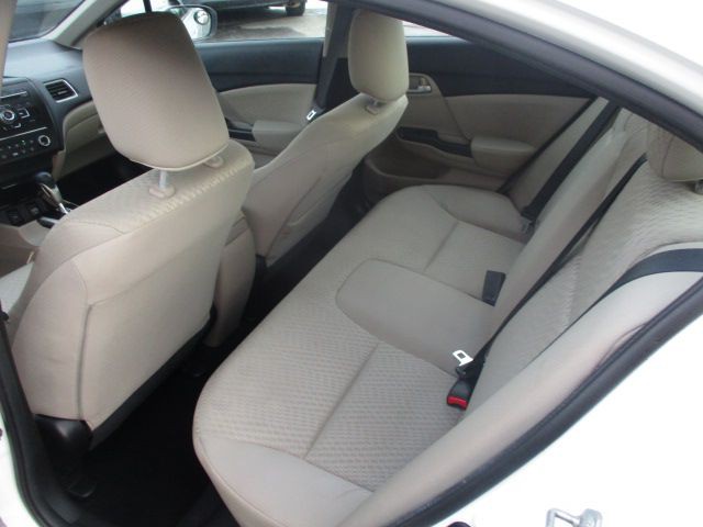 2015 Honda Civic Image 15