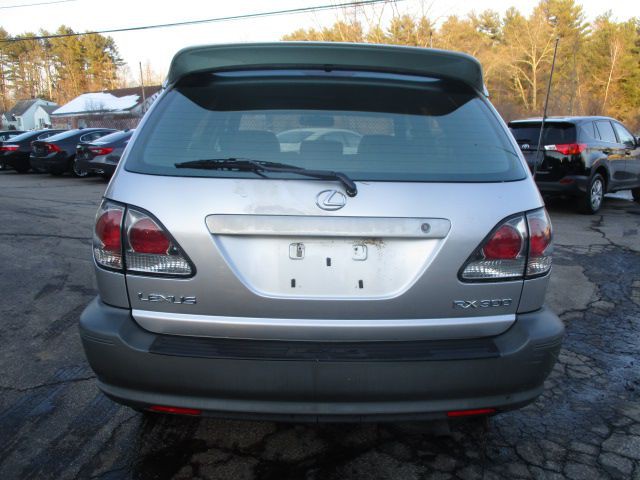 2002 Lexus RX Image 5