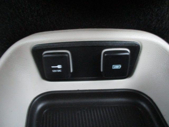 2017 Chrysler Pacifica Image 14