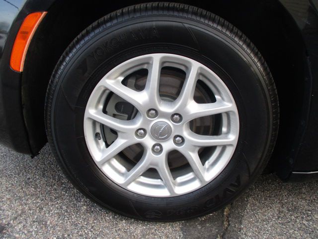 2017 Chrysler Pacifica Image 25