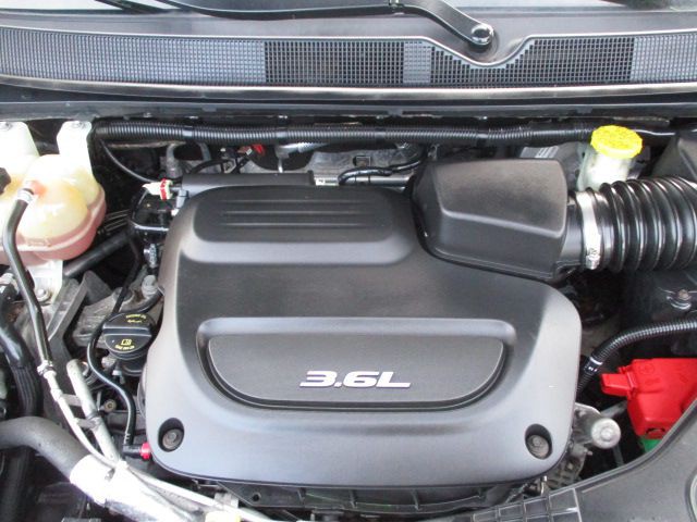 2017 Chrysler Pacifica Image 26