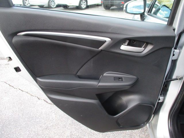 2015 Honda Fit Image 17