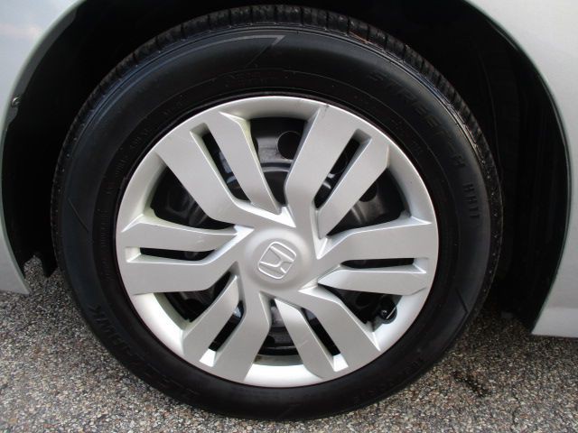 2015 Honda Fit Image 21