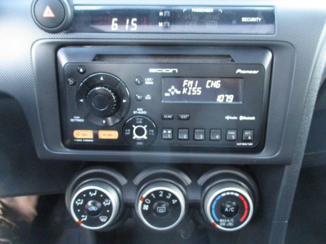 2012 Scion tC Image 9