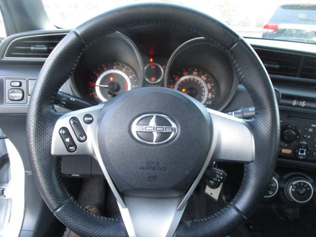 2012 Scion tC Image 11