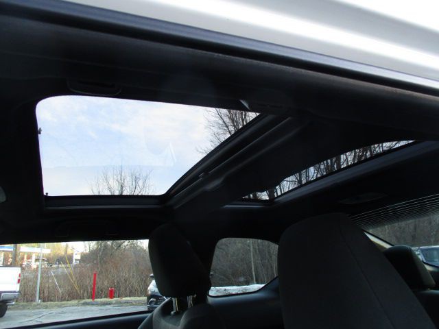 2012 Scion tC Image 17