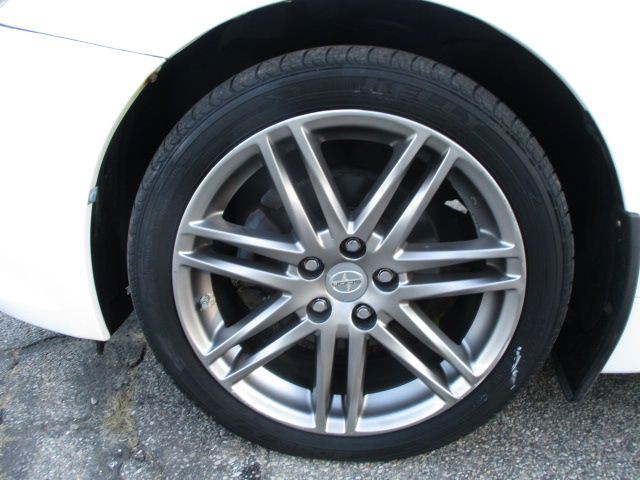2012 Scion tC Image 19