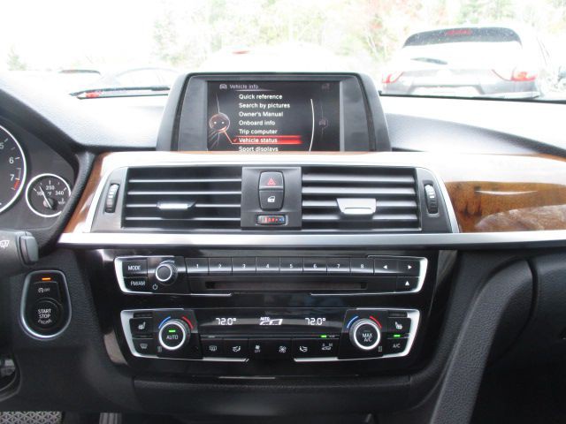 2016 BMW 3 Series Image 9
