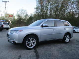 Image for 2014 Mitsubishi Outlander SE ID: 7311175