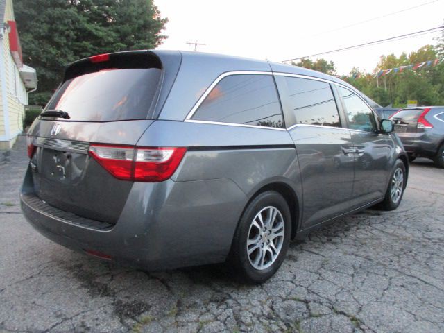 2013 Honda Odyssey Image 4