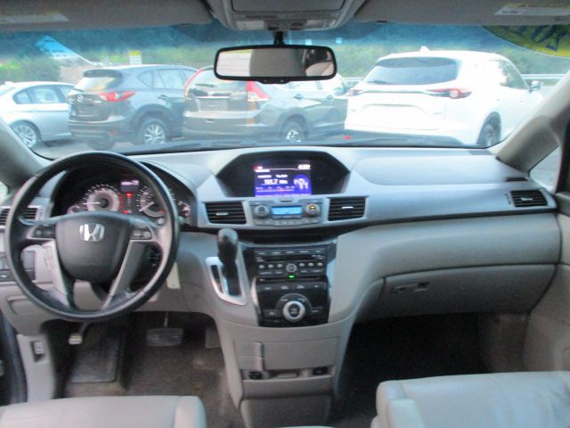2013 Honda Odyssey Image 5
