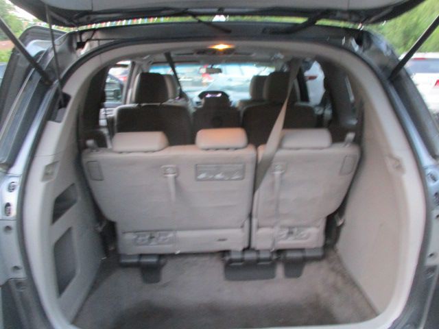 2013 Honda Odyssey Image 13