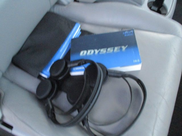 2013 Honda Odyssey Image 17