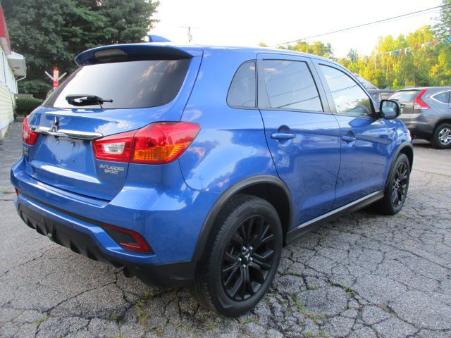 2018 Mitsubishi Outlander Image 6