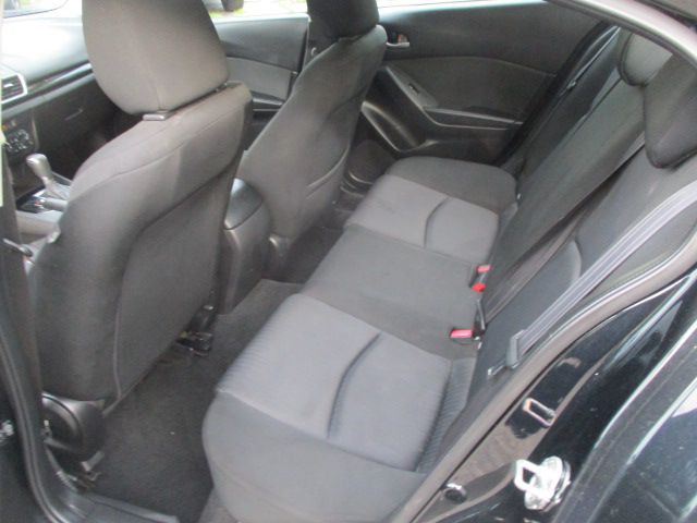 2015 Mazda Mazda3 Image 14